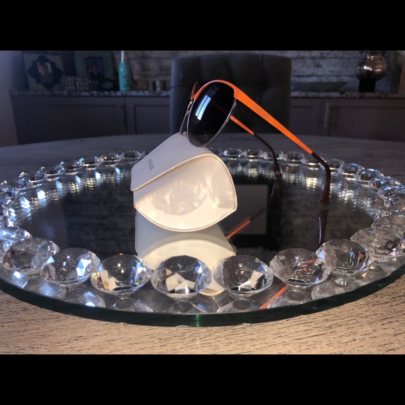 Michael Kors Finley Cat-eye Sunglasses. - Picture 3 of 8